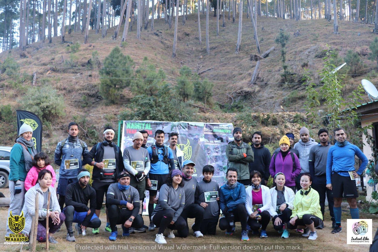 CSR event volunteers engaged in outreach